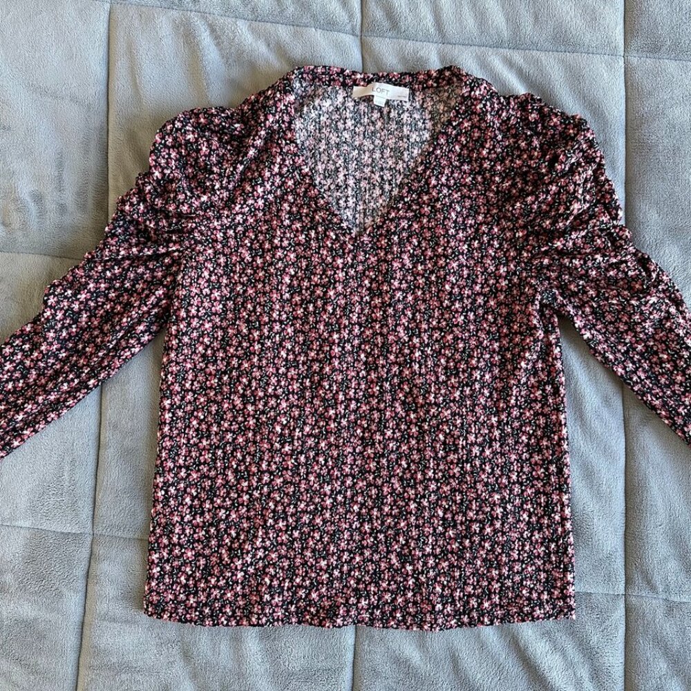 LOFT by Ann Taylor Floral Blouse